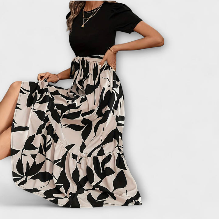 Luna - Robe d'été à motif floral et décolleté rond