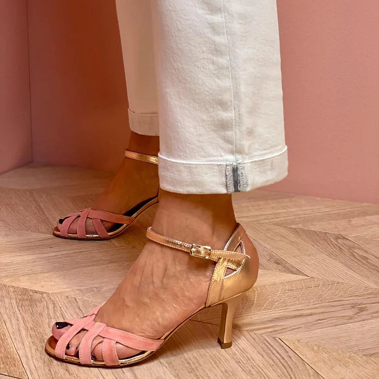 Perle de nude sandales à talons hauts avec brides