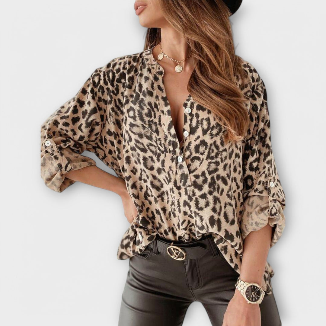 Blouse à la mode avec imprimé léopard