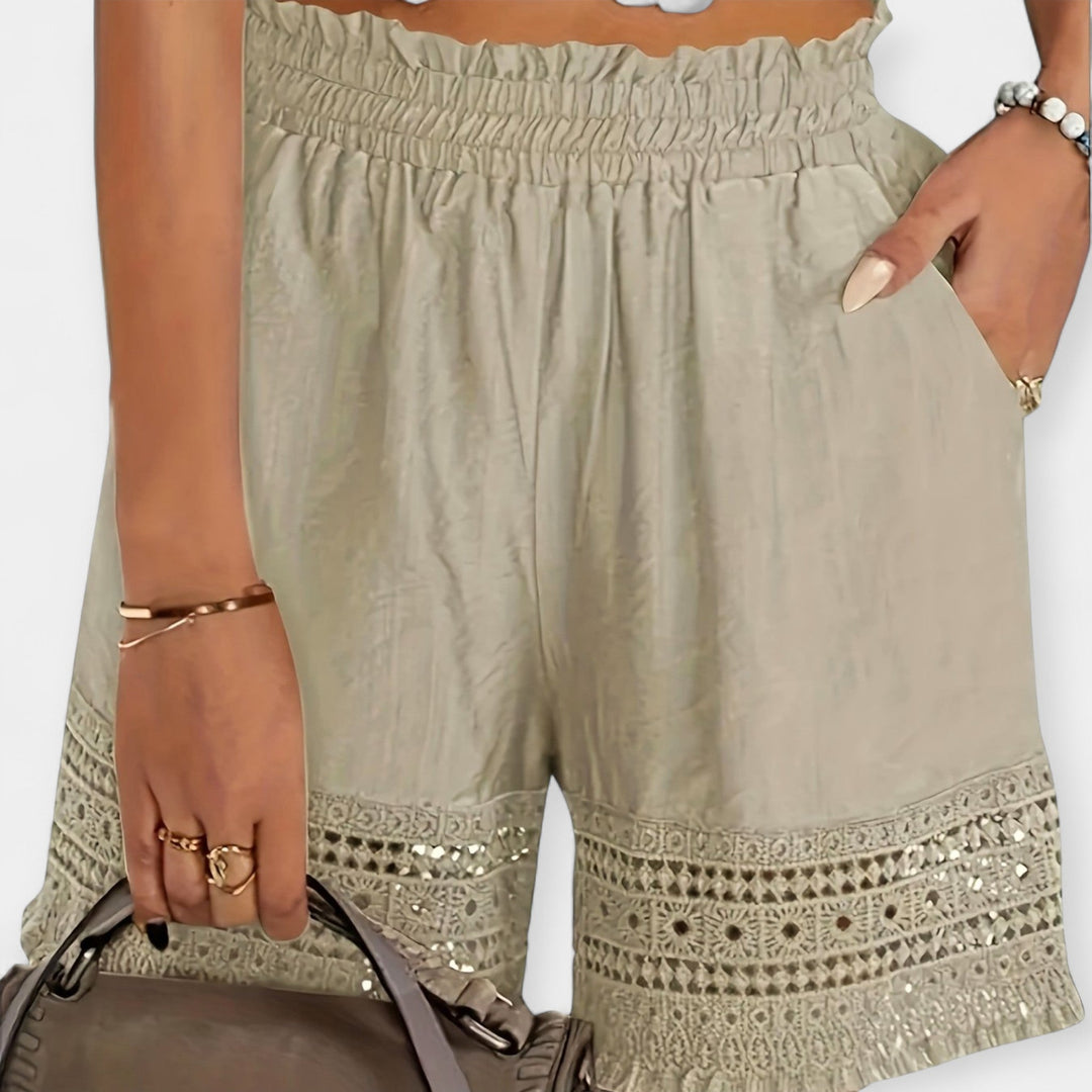 Shorts en dentelle