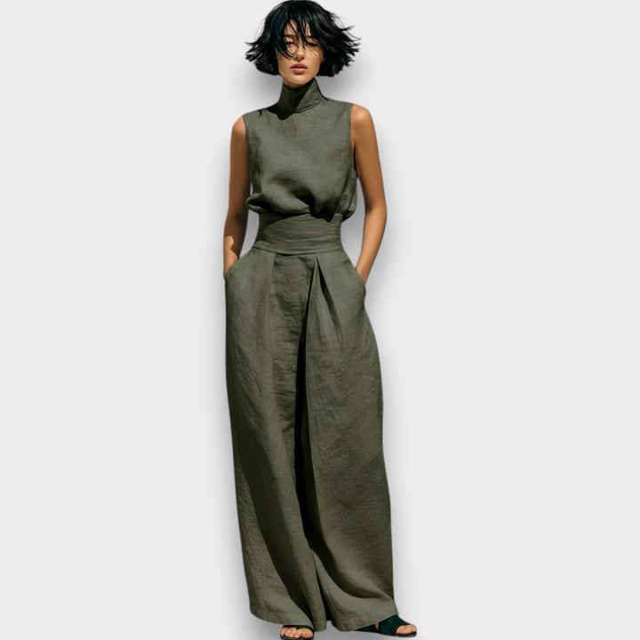 Un ensemble minimaliste pour femmes