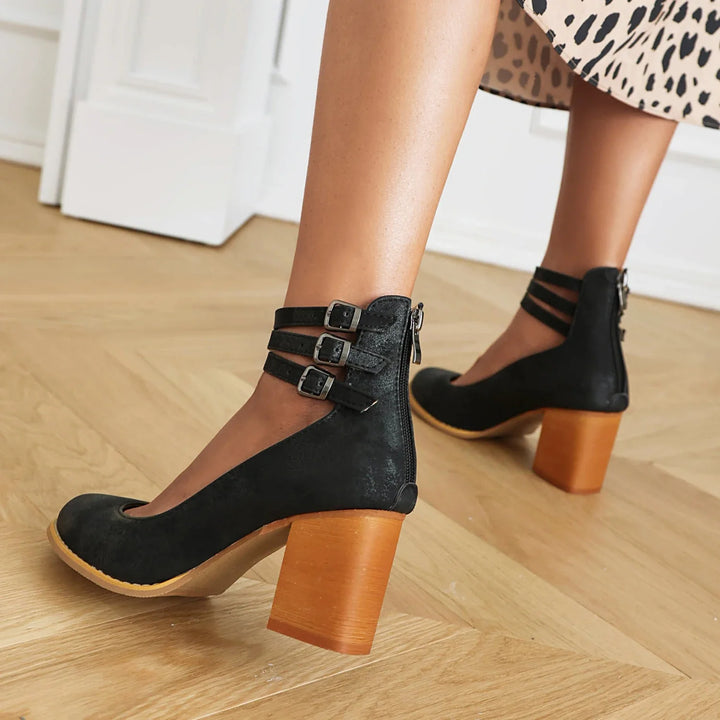Talons Elena Charm