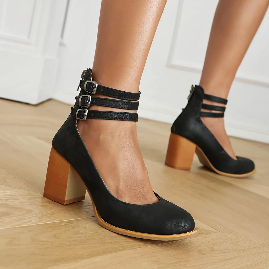 Talons Elena Charm