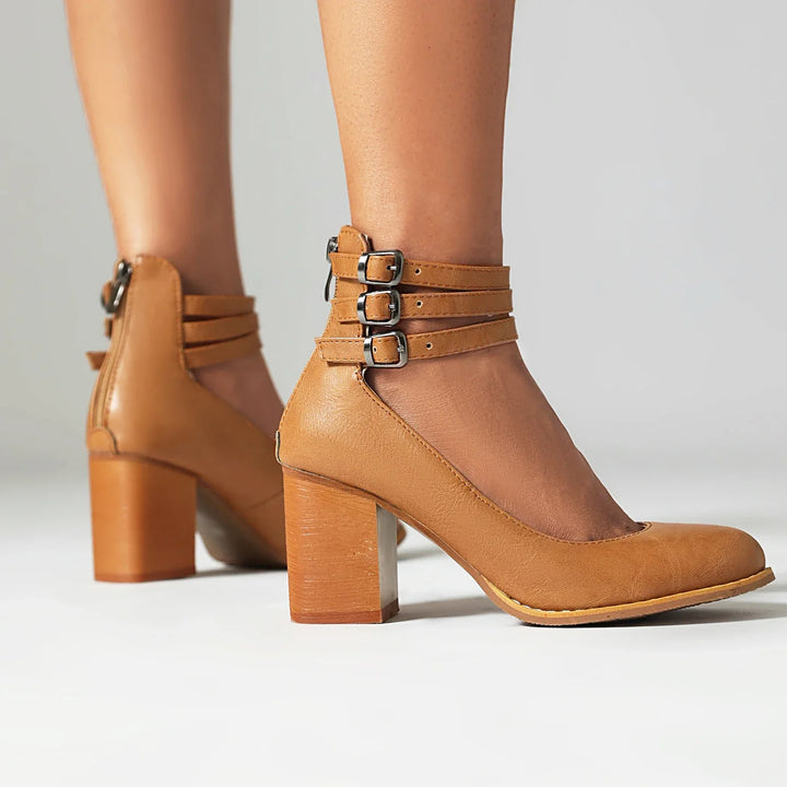 Talons Elena Charm