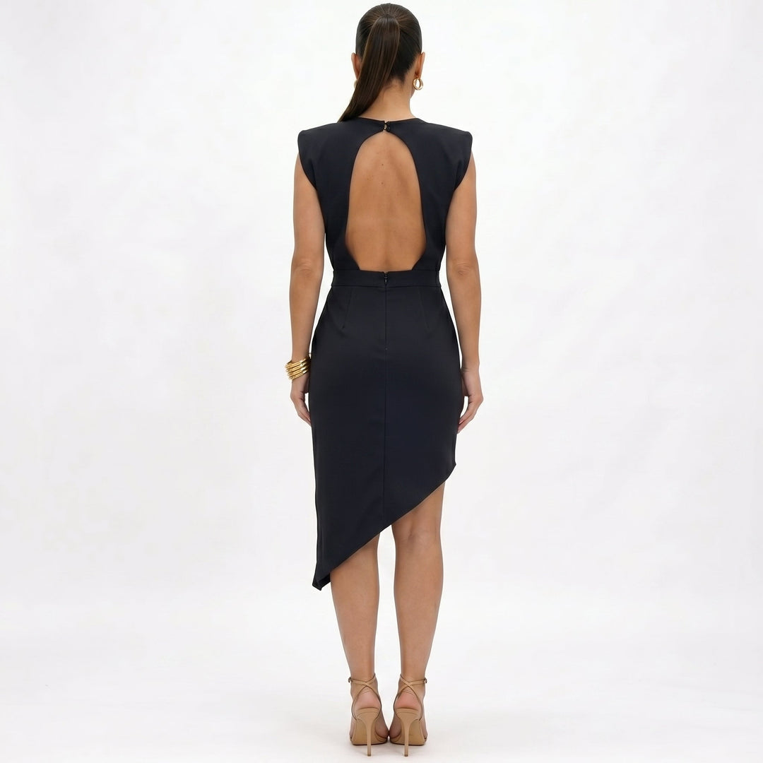 Aurora | Robe Asymétrique avec Épaules Structurées