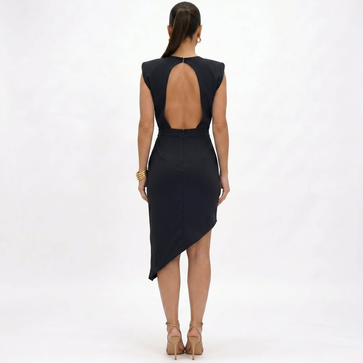 Aurora | Robe Asymétrique avec Épaules Structurées