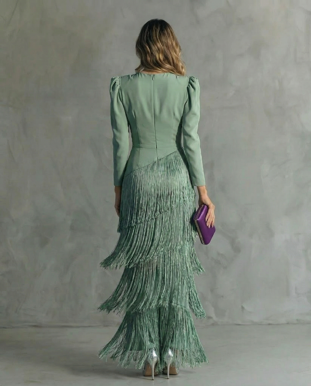 Clara™ | Robe élégante avec des manches à franges