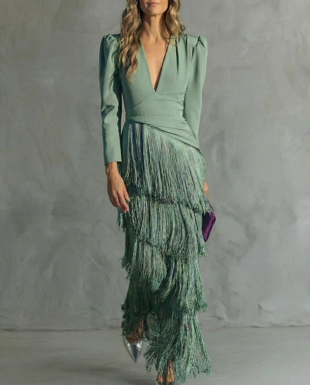 Clara™ | Robe élégante avec des manches à franges