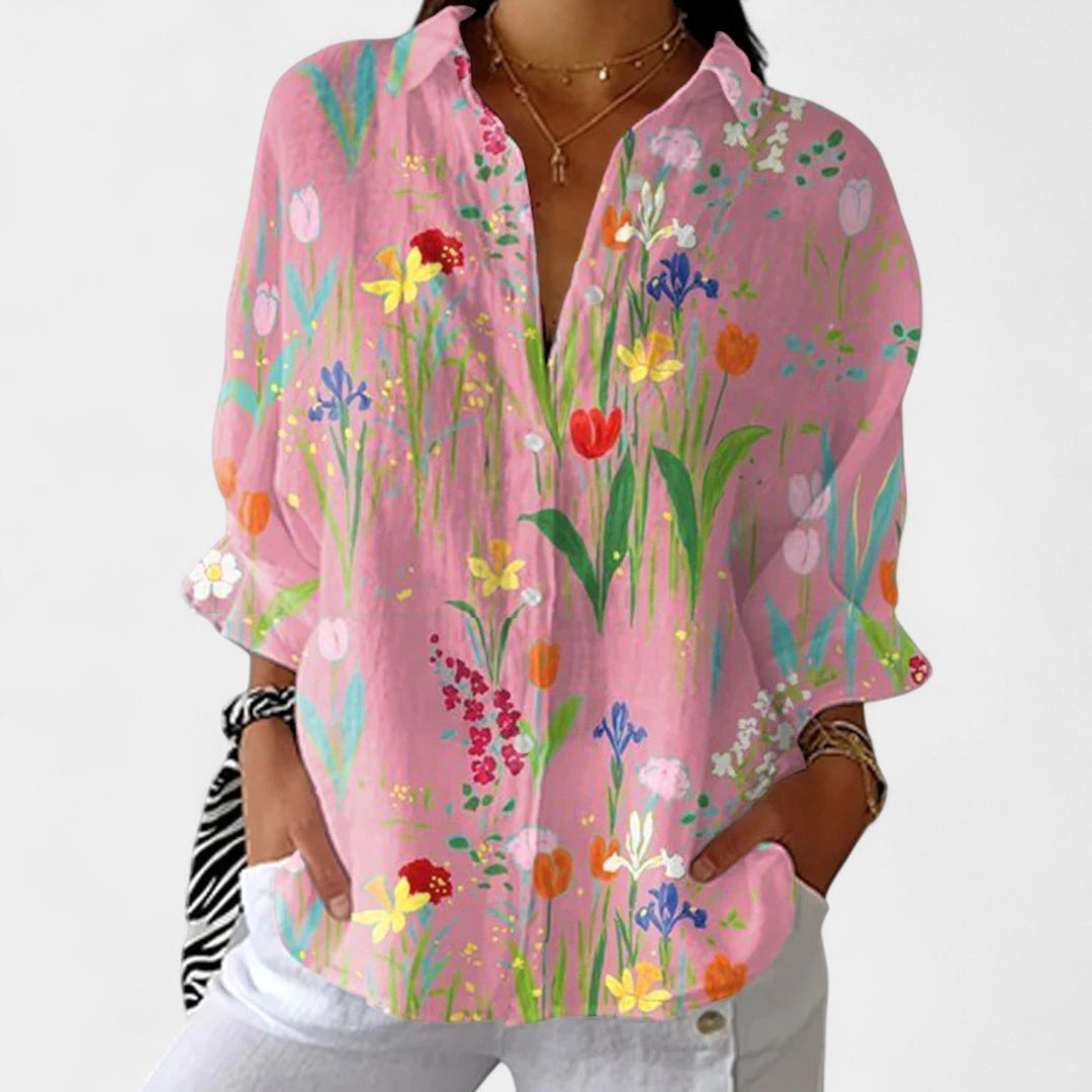 Nika – Blouse d'été avec imprimé vibrant